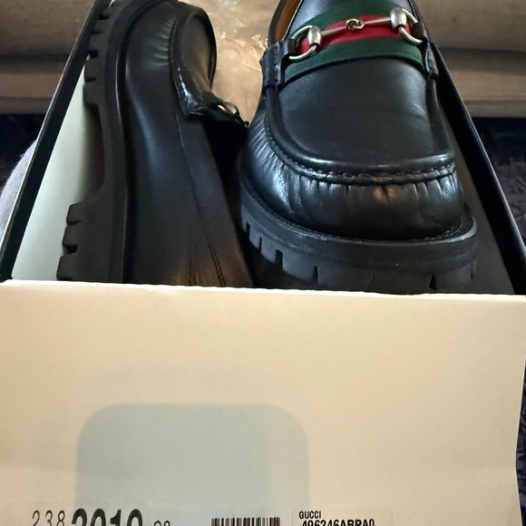 Gucci Loafers - Picture 2 of 12